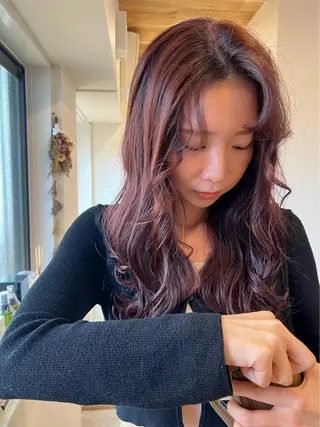 ロング カラー トレンドと似合わせ/ マンツーマン/西上楓のヘアスタイル