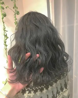 ミディアム DopeLIT モデル募集中のヘアスタイル