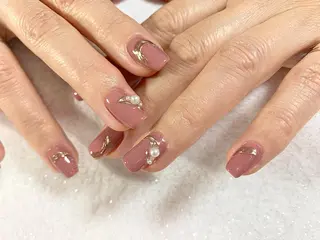 ネイル 手塚 里奈のネイルデザイン