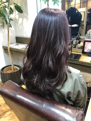 セミロング 髪質改善くすみカラー 🍀/石川大輔のヘアスタイル