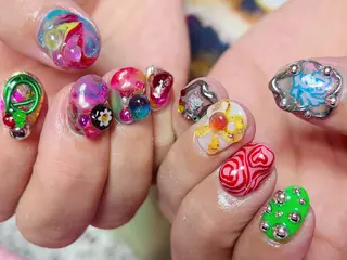 ネイル Nail Atelier IamI所属・アイアムアイ 大村磨衣のネイルデザイン