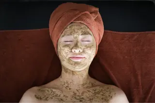 サロンドレナ名駅店所属・ハーブピーリング専門 サロンドレナ平岡のエステ・リラクイメージ