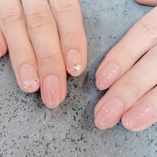 ネイル バニーアイズ　ネイル ニューオータニ博多店のネイルデザイン