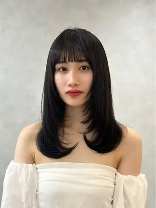 ミディアム カラー ❤️ショートカット ・顔周りカット❤️のヘアスタイル
