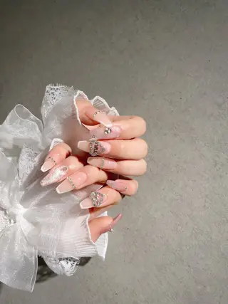 ネイル I-nailロング /ワンホン/キラキラのネイルデザイン