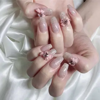 ネイル ＿WHITE+南海難波店所属・_WHITE+ 南海難波店のネイルデザイン