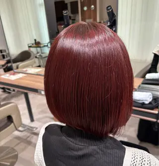 ショート カラー 山田 悠朱里のヘアスタイル