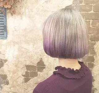 ショート カラー ブリーチ、パーマ 西部笑のヘアスタイル