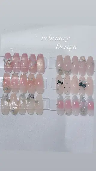 ネイル VivianL_K所属・小松 朋未のネイルデザイン