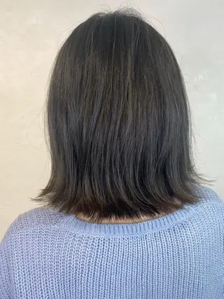 ミディアム カラー _WHITE 天神店のヘアスタイル