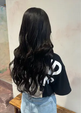 ロング 床井 杏香のヘアスタイル