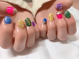 ネイル 菅野 愛花のネイルデザイン