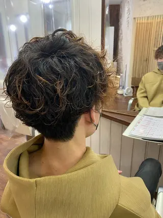 パーマ メンズ 石山 早のマツエク・マツパデザイン
