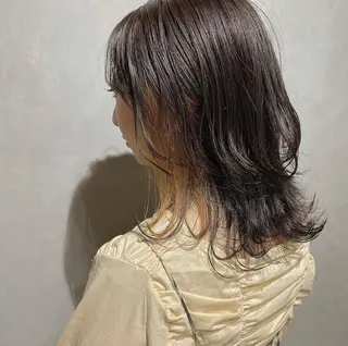 ミディアム カラー CLUTCH天王寺 西藤遥河のヘアスタイル