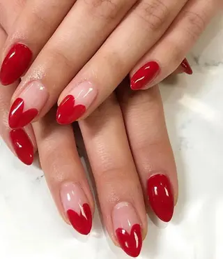 ネイル ゲン レイカのネイルデザイン