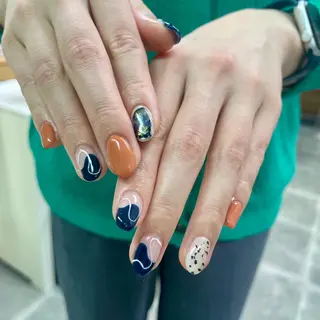 ネイル nailstudio eviz新宿店のネイルデザイン