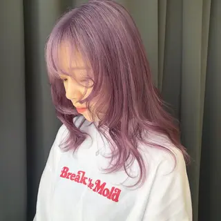 セミロング カラー ORIKA 美容室のヘアスタイル