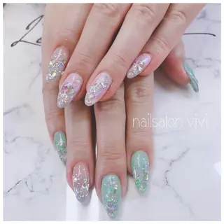 ネイル ＶＩＶＩ nailsalonのネイルデザイン