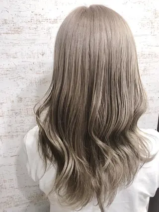 セミロング カラー ケアブリーチ /髪質 改善/古橋圭史郎のヘアスタイル