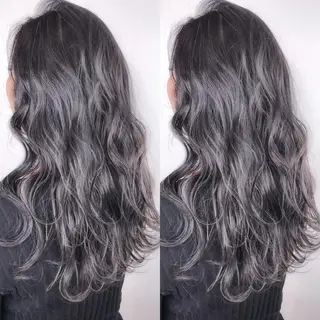 セミロング カラー BOX mico.のヘアスタイル