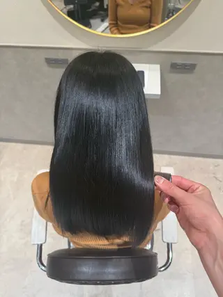 ロング カラー eN° by youres hair 銀座店所属・髪質改善/艶カラー /縮毛矯正/森田のヘアスタイル