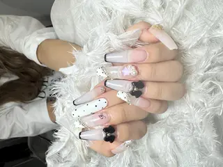 ネイル DEMAIN- 🕊️のネイルデザイン