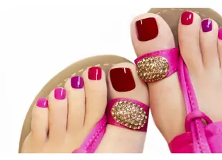 ネイル 全席半個室Lilybeauty天神西通り店所属・Lily タカキのネイルデザイン