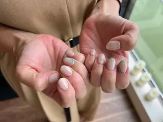 ネイル REHTOF ｜朝7時Open☀️のネイルデザイン