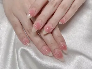 ネイル Nailsalon Graciasのネイルデザイン
