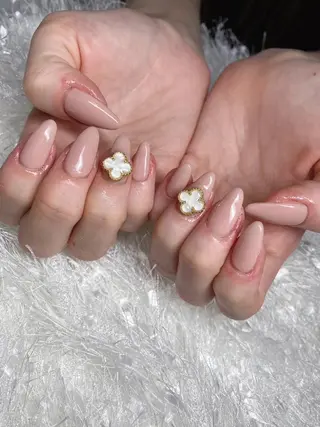 ネイル Nail&eye Belire 新宿のネイルデザイン