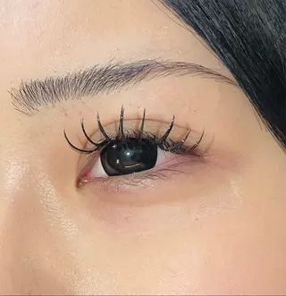 マツエク・マツパ eyelash salon mieux所属・mieux ゆりかのマツエク・マツパデザイン