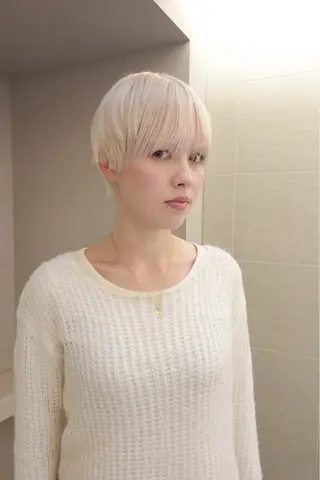 ショート カラー yiye   神宮前所属・manami /暖色 /カットモデル募集のヘアスタイル