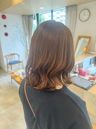 ミディアム 金山/レイヤー カット/Hikariのヘアスタイル