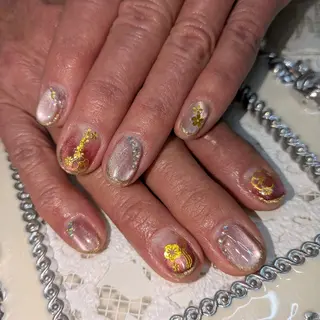 ネイル エステとネイル ローズコンフォートのネイルデザイン