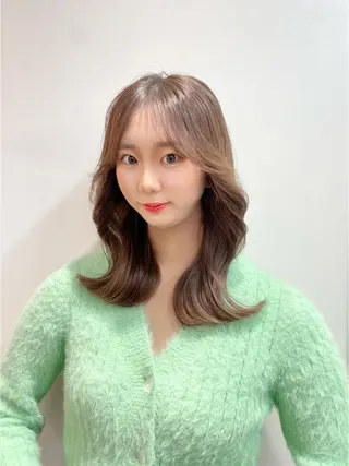 ミディアム ❤️ショートカット ・顔周りカット❤️のヘアスタイル