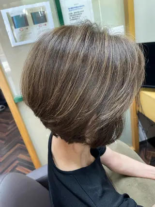 ショート カラー katae sayoriのヘアスタイル