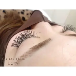 マツエク・マツパ eyelash salon Lacy所属・アイデザイナー MIKIのマツエク・マツパデザイン