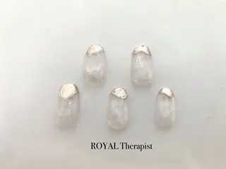 ネイル 【寺岡】 ロイヤル•セラピストのネイルデザイン
