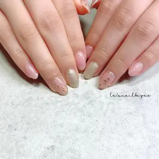 ネイル le’a所属・Le'a nail&eyesのマツエク・マツパデザイン