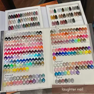 ネイル laughter nailのネイルデザイン
