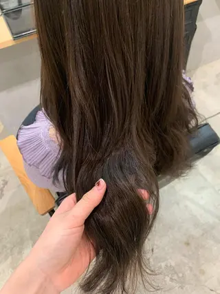 カラー noi MIKUのヘアスタイル