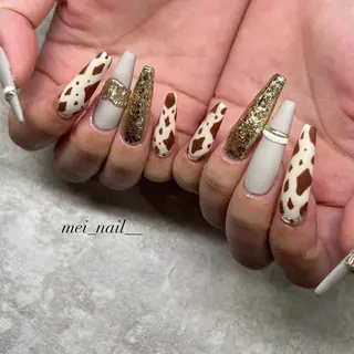 ネイル est nail所属・永山 芽生子のネイルデザイン