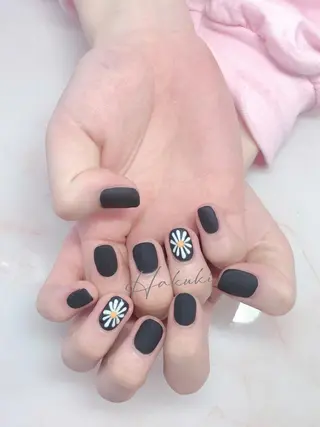 ネイル ハク キのネイルデザイン