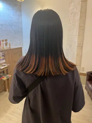 セミロング カラー Agu hair time所属・time_ メラニーのヘアスタイル