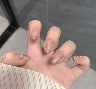 ネイル VIVIAN エイのネイルデザイン