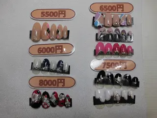 ネイル ネイルサロン Cureのネイルデザイン