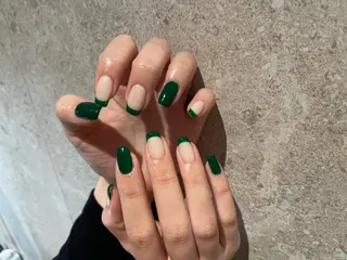 ネイル esby Loely MIZUKIのネイルデザイン