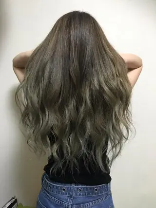 ロング カラー newi赤羽 ✂️KEN✂️のヘアスタイル