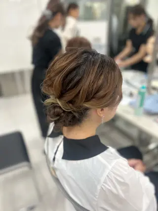 ヘアアレンジ 伊藤 萌加のヘアスタイル