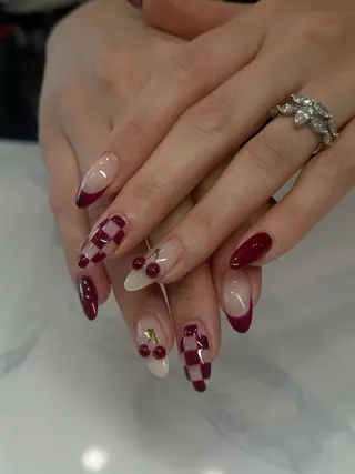 ネイル Destiny Nailsのネイルデザイン